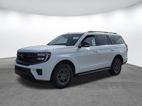 New 2026 Ford Expedition Active RWD image 4