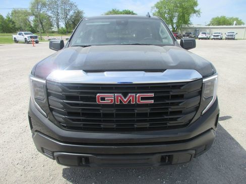 New 2026 GMC Sierra 1500 Pro AWD/4WD image 11