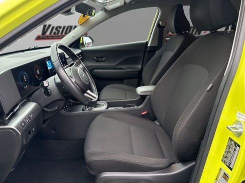 Used 2024 Hyundai Kona SEL image 9