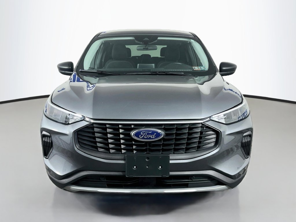 Certified 2025 Ford Escape Active AWD/4WD image 2