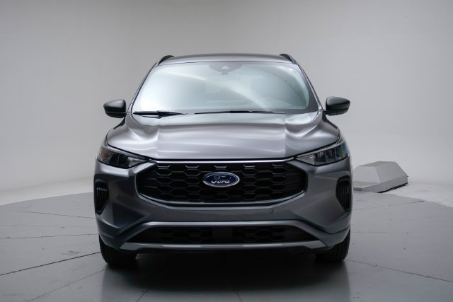 Used 2024 Ford Escape ST-Line w/ Tech Pack #1 AWD/4WD image 12