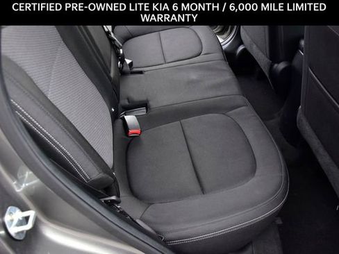 Used 2018 Kia Soul + image 11