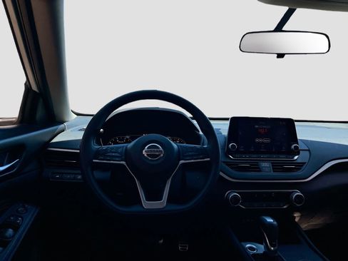 Used 2019 Nissan Altima 2.5 S FWD image 21