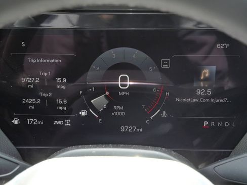 Used 2025 GMC Yukon Denali w/ Sun & Power Step Package AWD/4WD image 48