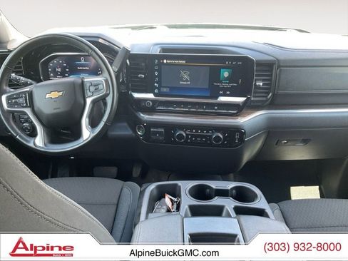 Used 2025 Chevrolet Silverado 1500 LT AWD/4WD image 10