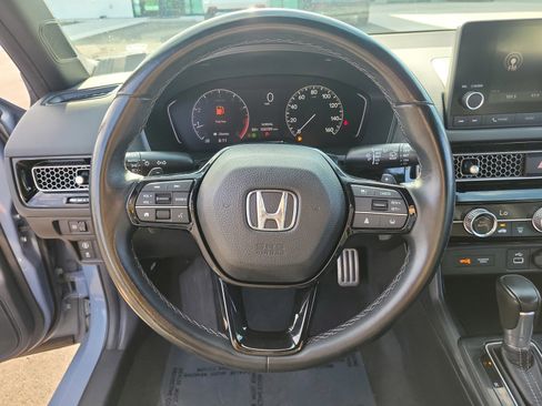 Used 2023 Honda Civic Sport image 17