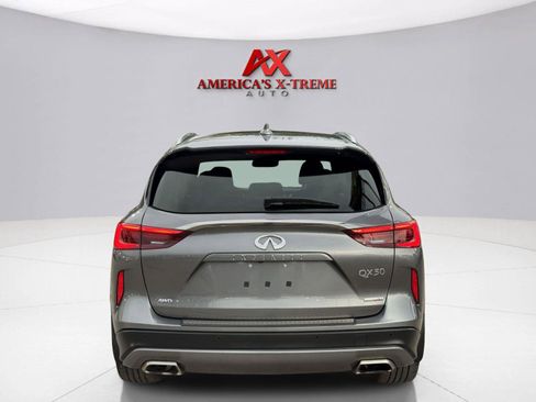 Used 2020 INFINITI QX50 Essential w/ Edition 30 Package AWD/4WD image 5