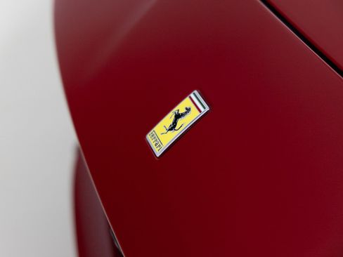 Used 2022 Ferrari 812 GTS RWD image 37
