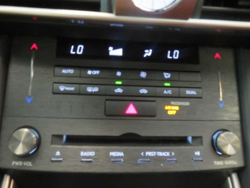 Used 2020 Lexus IS 300 F Sport w/ F Sport Package RWD image 46