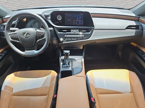 Used 2022 Lexus ES 350 w/ Premium Package FWD image 10