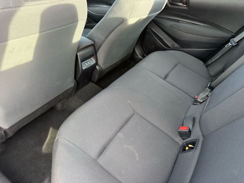 Used 2024 Toyota Corolla LE FWD image 11