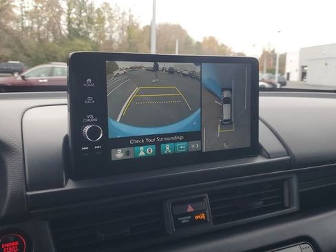 Used 2023 Honda Pilot TrailSport image 23