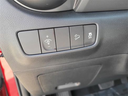 Used 2023 Hyundai Kona SEL image 21