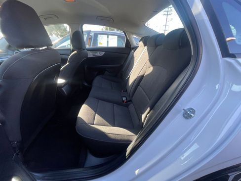 Used 2024 Kia Forte LXS image 27