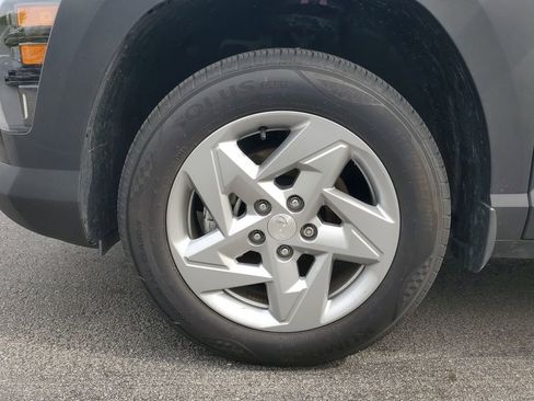 Used 2025 Hyundai Kona SE AWD/4WD image 8