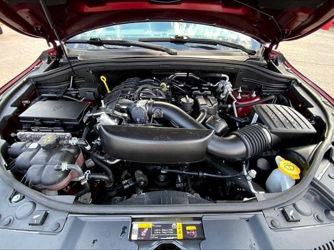 Used 2024 Dodge Durango GT image 31