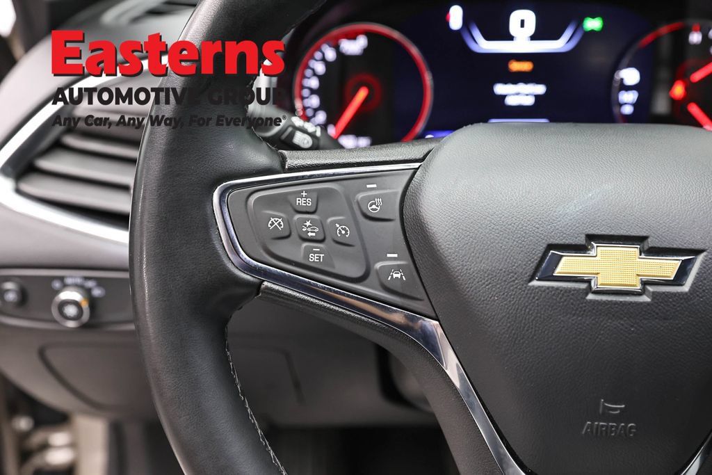 Used 2024 Chevrolet Malibu LT FWD image 17