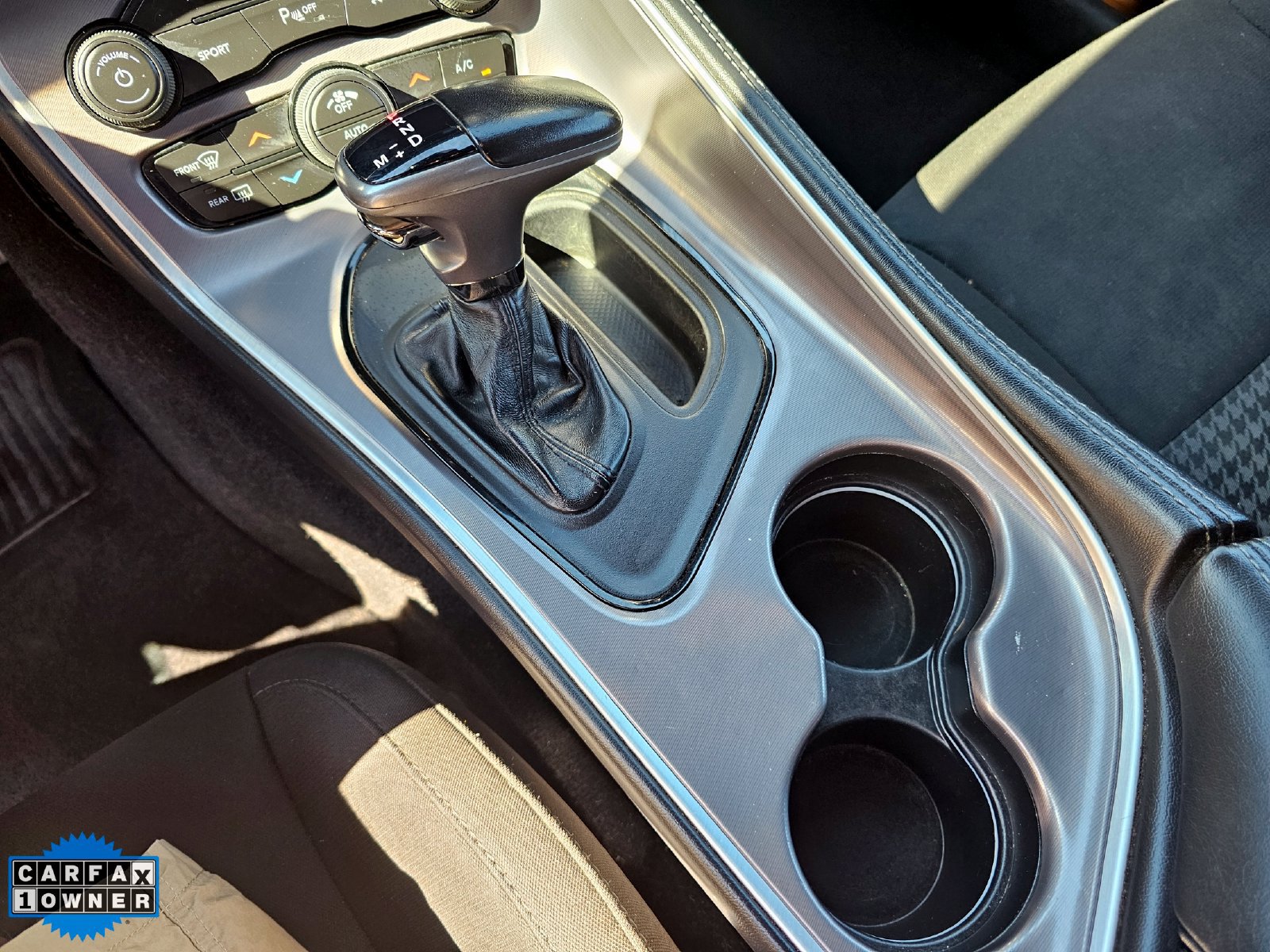 Used 2020 Dodge Challenger R/T RWD image 21