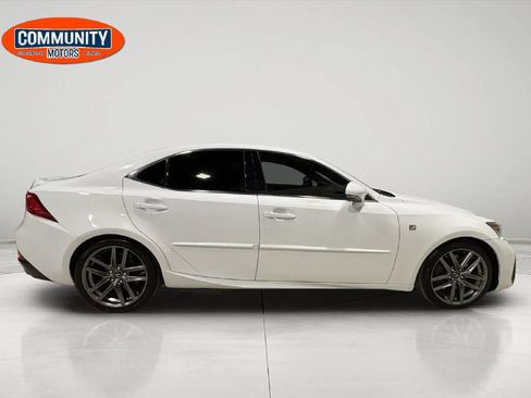 Used 2018 Lexus IS 300 F Sport image 9