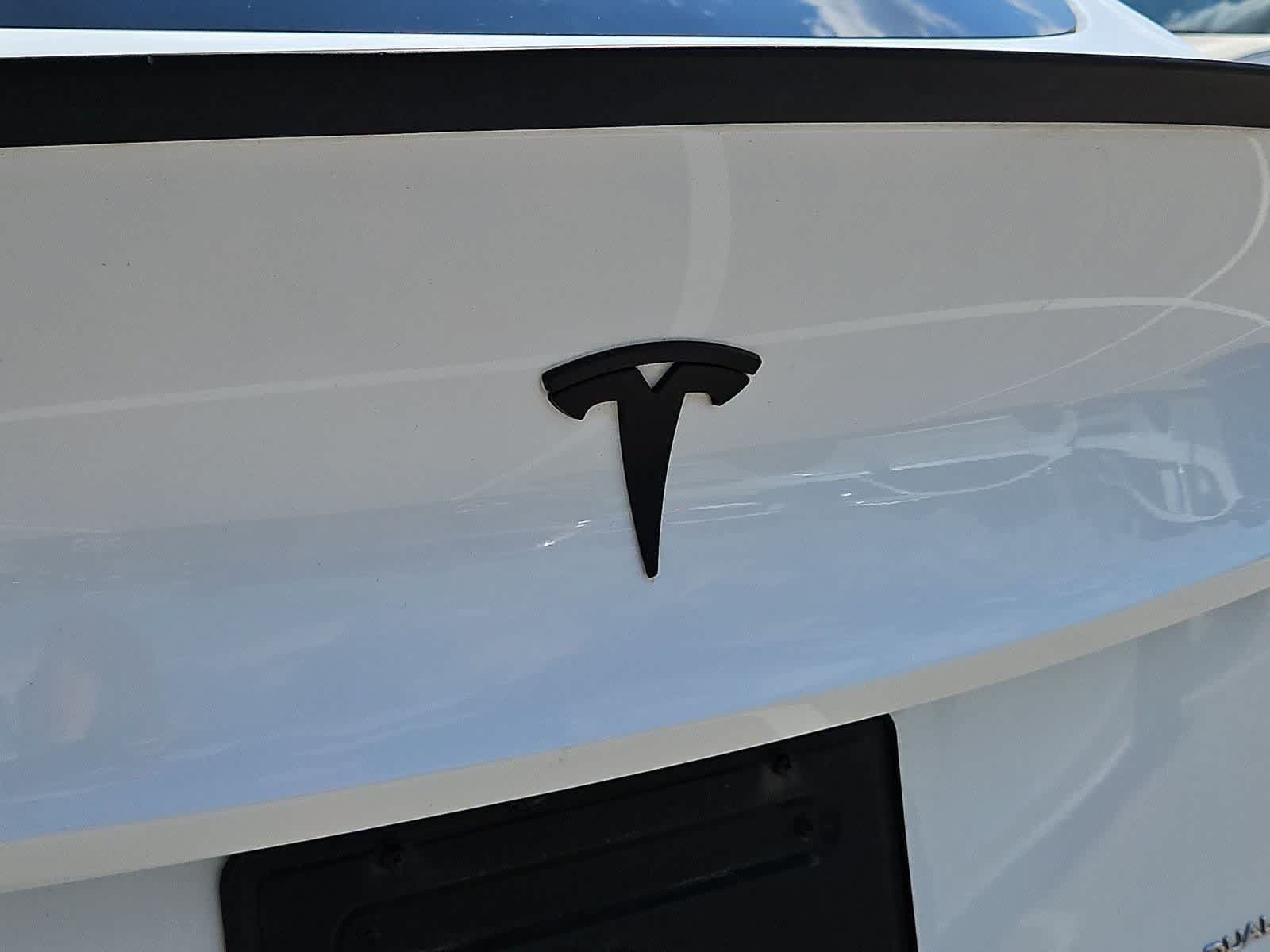 Used 2023 Tesla Model Y Long Range AWD/4WD image 11