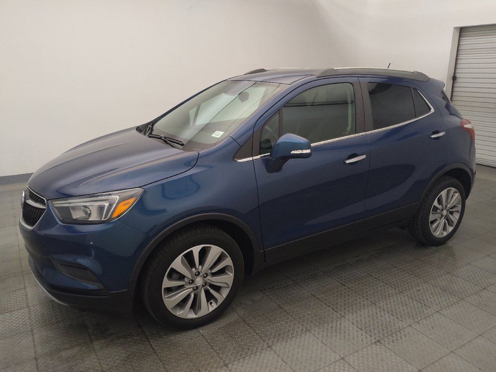 Used 2019 Buick Encore Preferred FWD image 2