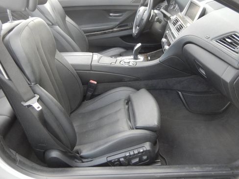 Used 2012 BMW 640i Convertible RWD image 32