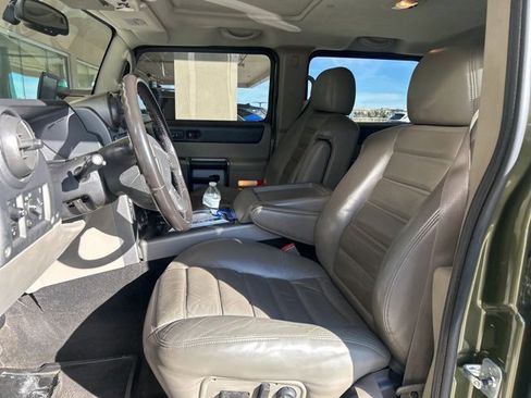 Used 2003 HUMMER H2 w/ Preferred Equipment Group image 5