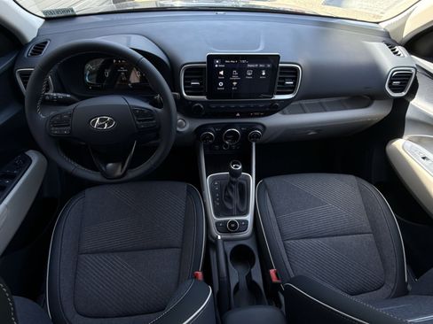New 2026 Hyundai Venue SEL FWD image 37