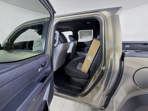 New 2026 Toyota Tacoma TRD Off-Road AWD/4WD image 19