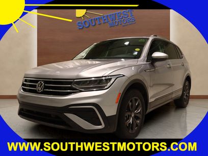 Used 2024 Volkswagen Tiguan SE