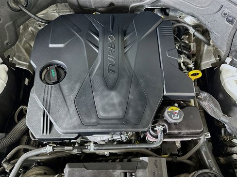 Used 2024 Genesis GV80 2.5T image 35