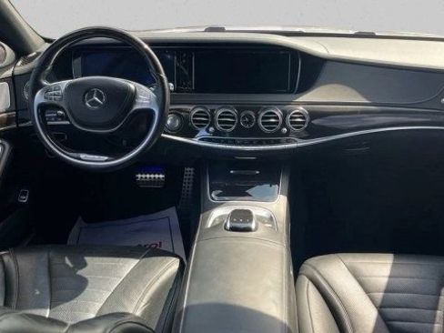 Used 2016 Mercedes-Benz S 550 Sedan image 17