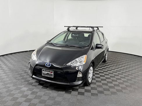 Used 2014 Toyota Prius C Four image 2