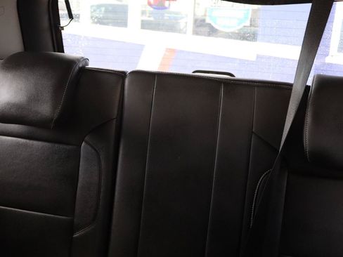 Used 2018 Chevrolet Tahoe LT RWD image 14