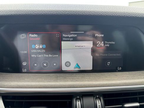 Used 2022 Alfa Romeo Stelvio Ti w/ Active Assist Plus Package image 19