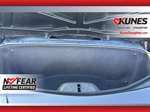 Used 2021 Chevrolet Corvette Stingray Convertible w/ Z51 Performance Package RWD image 18