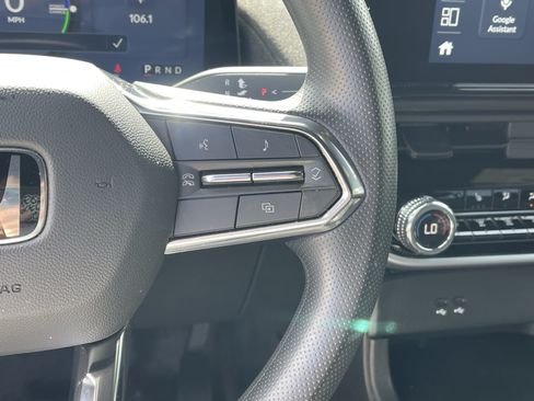 Used 2024 Honda Prologue EX image 19