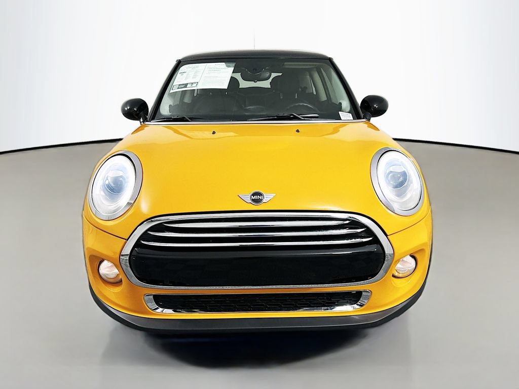 Used 2015 MINI Cooper 2-Door Hardtop FWD image 2