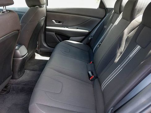 Certified 2023 Hyundai Elantra SEL FWD image 16