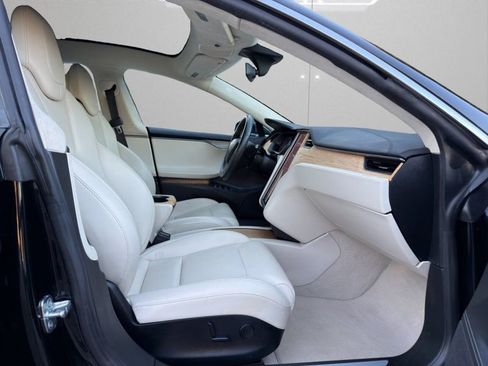 Used 2019 Tesla Model S Long Range image 13