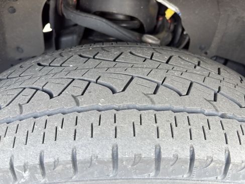 Used 2021 Ford F150 Lariat AWD/4WD image 12