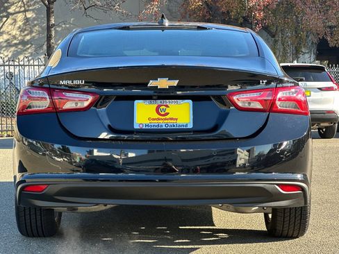 Used 2021 Chevrolet Malibu LT image 5