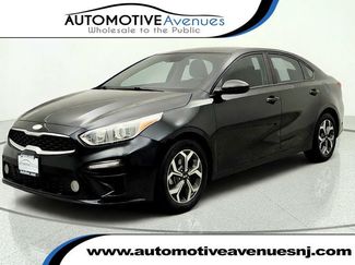 Used 2019 Kia Forte LXS FWD video 1