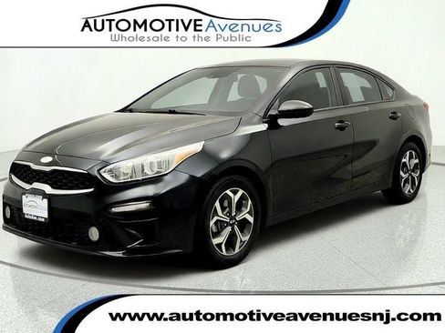 Used 2019 Kia Forte LXS FWD image 1
