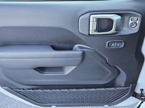 New 2026 Jeep Gladiator Sport image 15