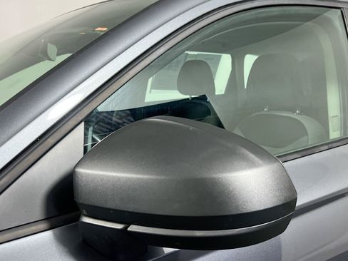 Used 2024 Volkswagen Taos S FWD image 12