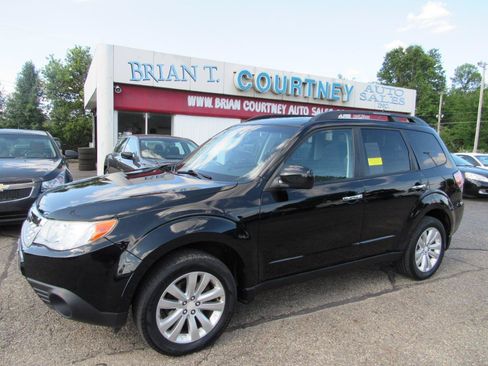 Used 2012 Subaru Forester 2.5X Premium w/ All-Weather Pkg AWD/4WD image 27
