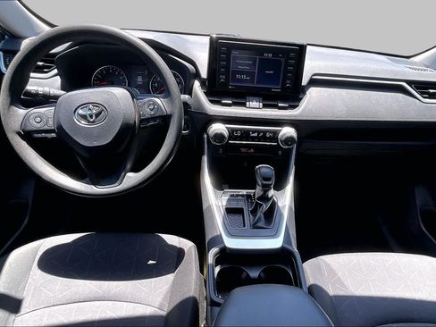 Used 2020 Toyota RAV4 XLE w/ Convenience Package FWD image 16