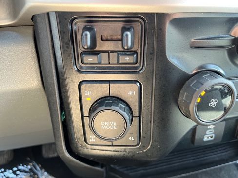Used 2024 Ford F250 XLT image 22