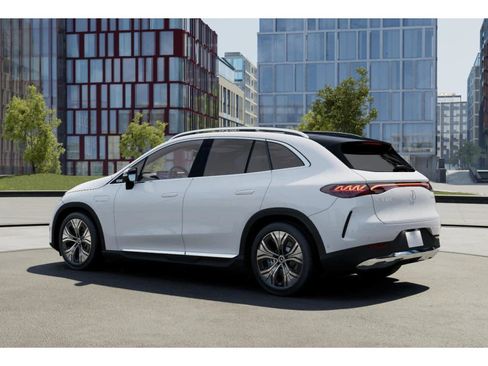 New 2026 Mercedes-Benz EQE 320 4MATIC SUV image 28